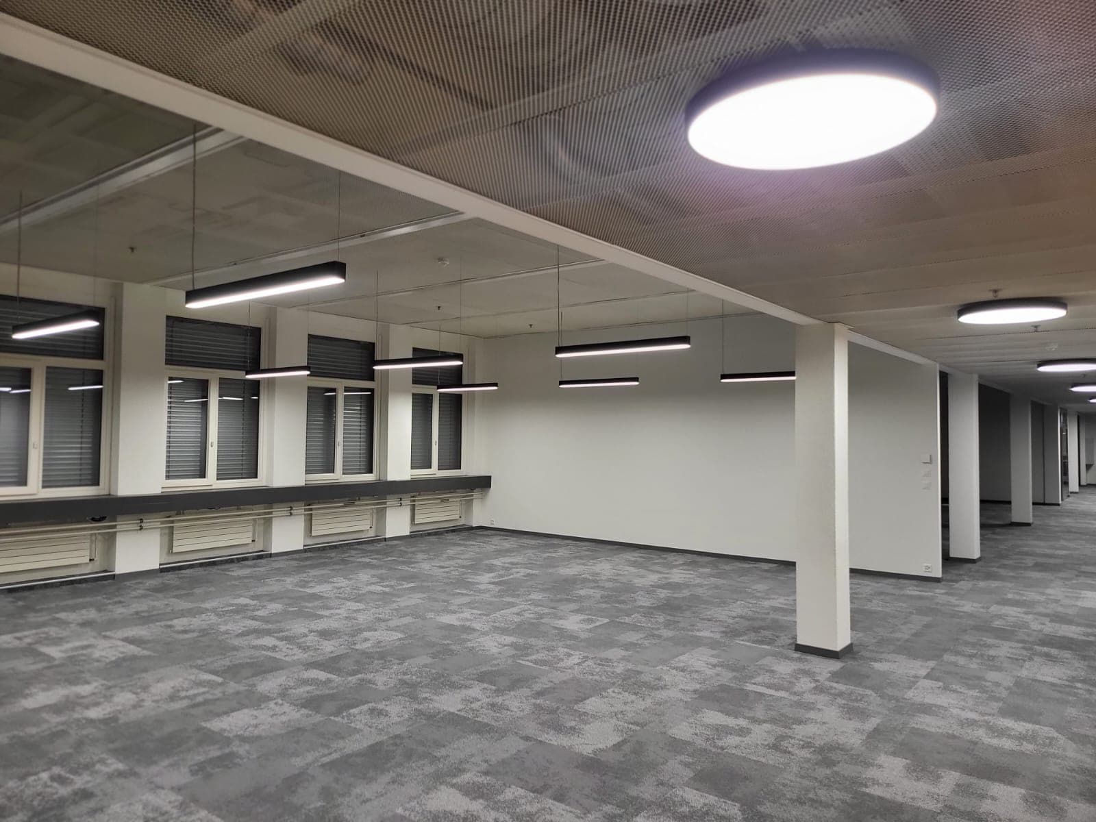 Innenausbau Bürofläche - Holinger AG