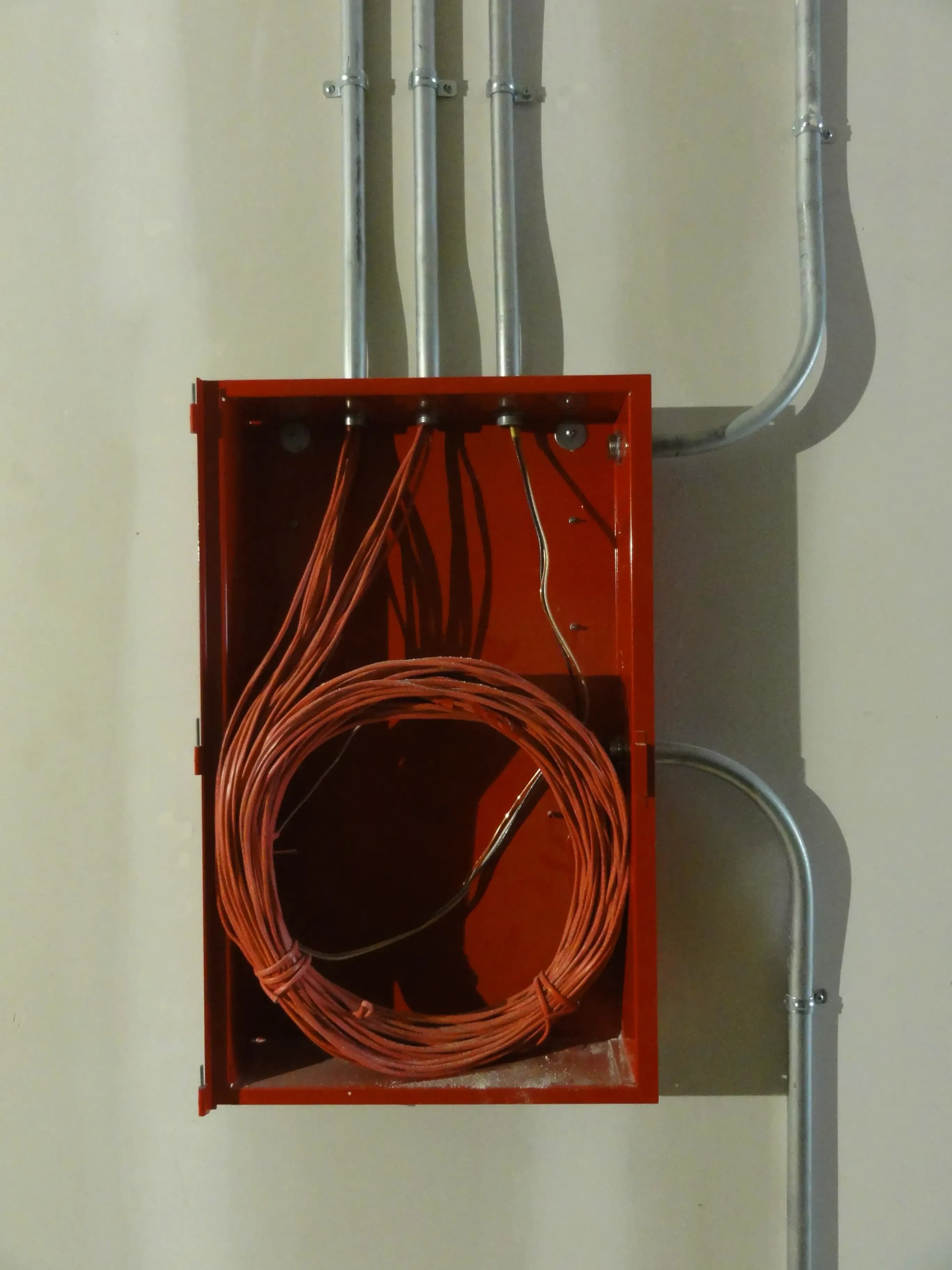 Begehung und Dokumentation einer Elektroanlage im Bestand